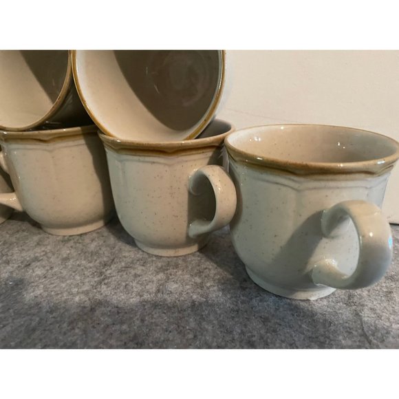 Set of 8 Vintage Crown Manor Tan Coffee Cups Made in Japan #1007 - Picture 2 of 5